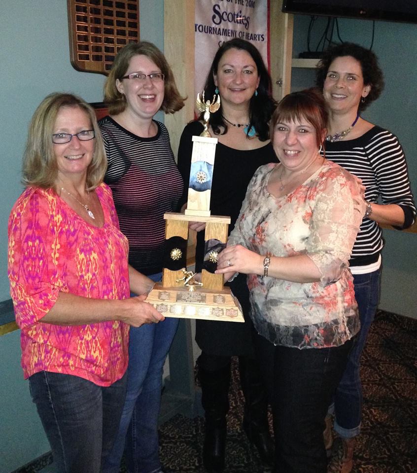 Ice Girlz! Tuesday Night Ladies Champs!